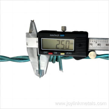 Stainless Steel Barb Wire Fence Roll